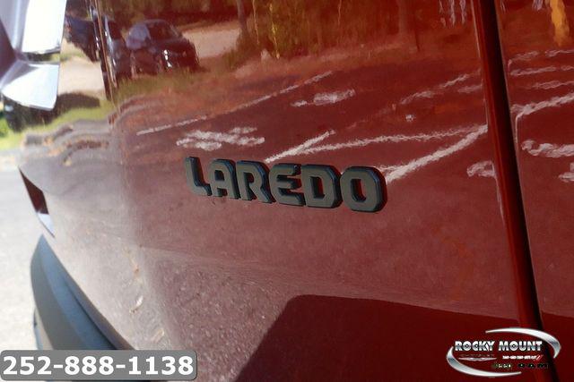 2026 Jeep Cherokee Laredo 4x4