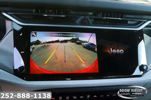 2026 Jeep Cherokee Laredo 4x4