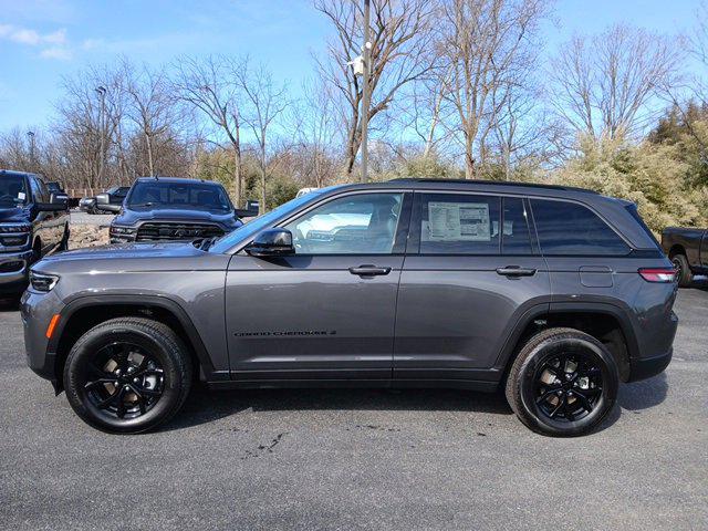 2026 Jeep Grand Cherokee GRAND CHEROKEE LAREDO ALTITUDE 4X4