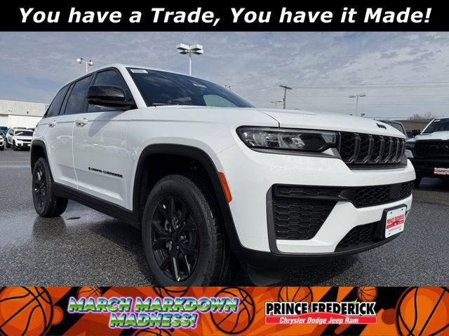 2026 Jeep Grand Cherokee GRAND CHEROKEE LAREDO ALTITUDE 4X4