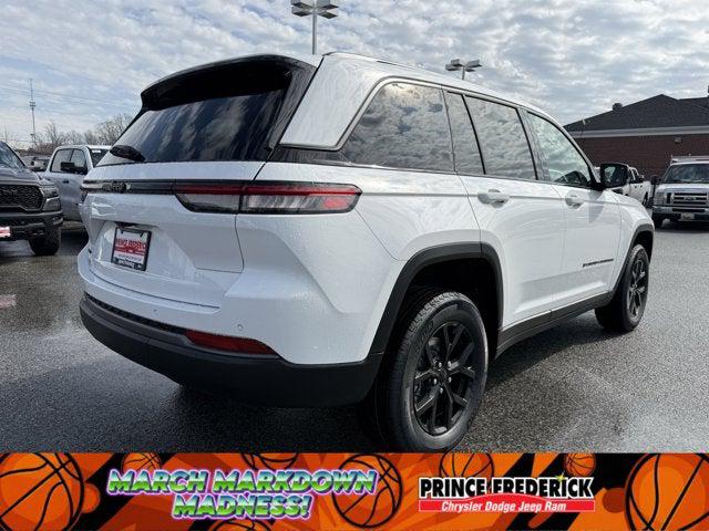 2026 Jeep Grand Cherokee GRAND CHEROKEE LAREDO ALTITUDE 4X4