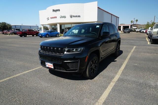 2026 Jeep Grand Cherokee GRAND CHEROKEE LAREDO ALTITUDE 4X2 2026 Jeep Grand Cherokee GRAND CHEROKEE LAREDO ALTITUDE 4X2