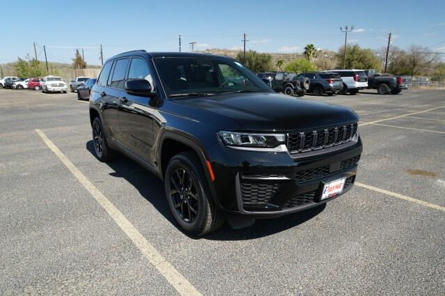 2026 Jeep Grand Cherokee GRAND CHEROKEE LAREDO ALTITUDE 4X2 2026 Jeep Grand Cherokee GRAND CHEROKEE LAREDO ALTITUDE 4X2