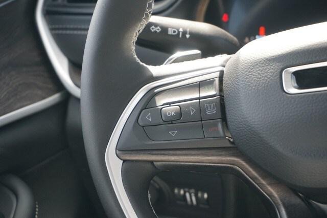 2026 Jeep Grand Cherokee Altitude 4x2