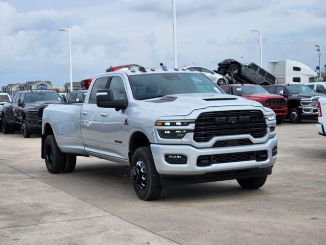 2026 RAM Ram 3500 RAM 3500 LARAMIE CREW CAB 4X4 8 BOX 2026 RAM Ram 3500 RAM 3500 LARAMIE CREW CAB 4X4 8 BOX