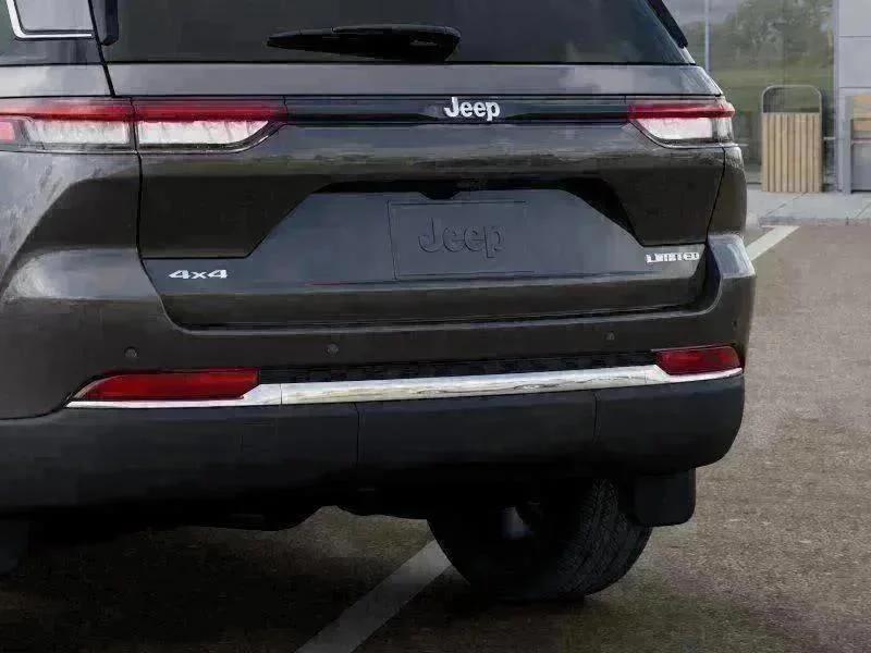New 2026 Baltic Gray Metallic Clear-Coat Exterior Paint Jeep Limited image 13