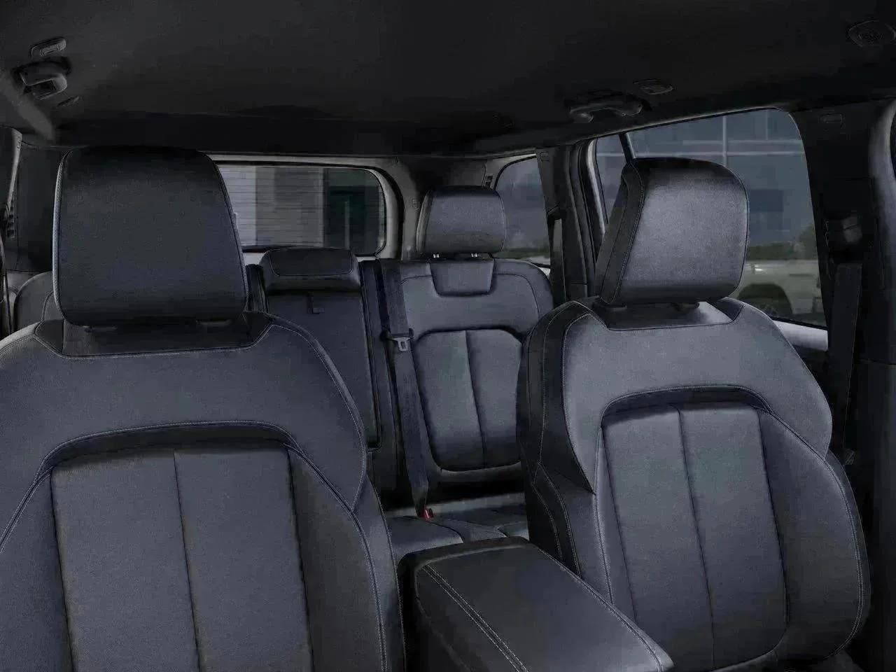 New 2026 Baltic Gray Metallic Clear-Coat Exterior Paint Jeep Limited image 26