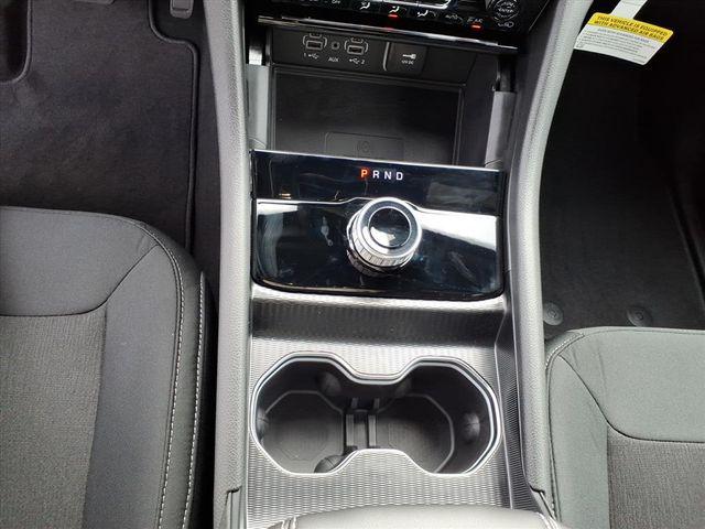 2026 Jeep Grand Cherokee Altitude 4x2
