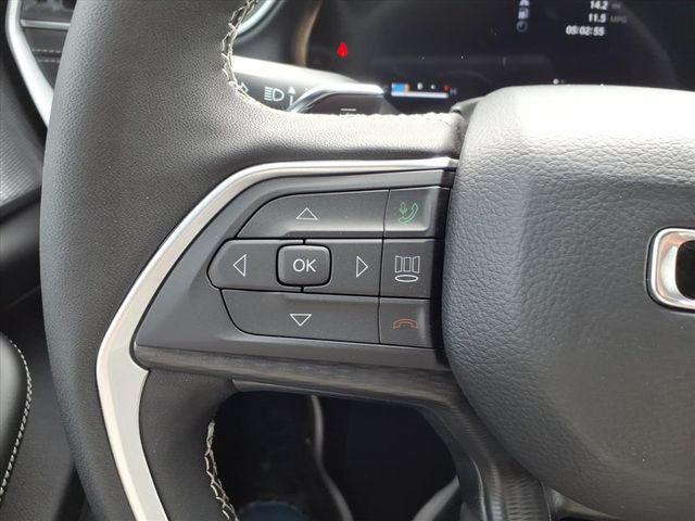 2026 Jeep Grand Cherokee Altitude 4x2