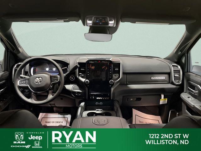 2026 RAM Ram 3500 RAM 3500 LARAMIE CREW CAB 4X4 8 BOX