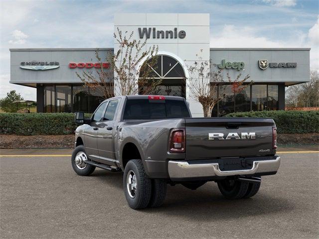 2026 RAM Ram 3500 RAM 3500 TRADESMAN CREW CAB 4X4 8 BOX