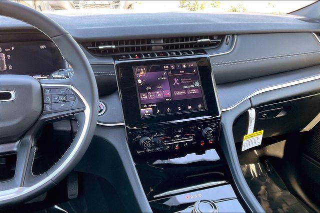 2026 Jeep Grand Cherokee Altitude 4x4