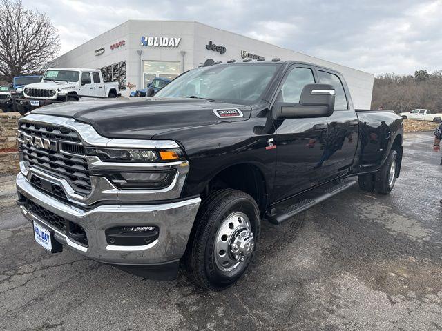 2026 Ram 3500 Tradesman Crew Cab 4x4 8' Box for sale in Graham, TX