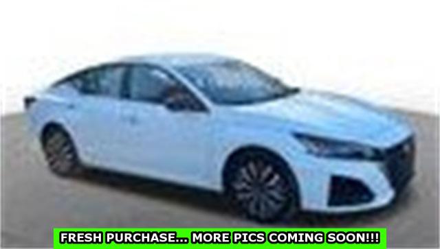 2025 Nissan Altima SV FWD