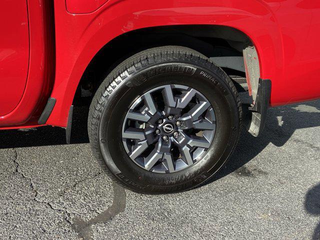 2024 Nissan Frontier Crew Cab SL 4x2