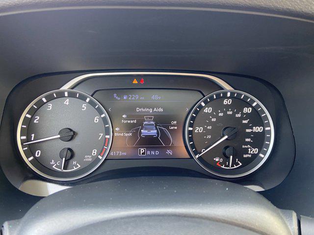 2024 Nissan Frontier Crew Cab SL 4x2