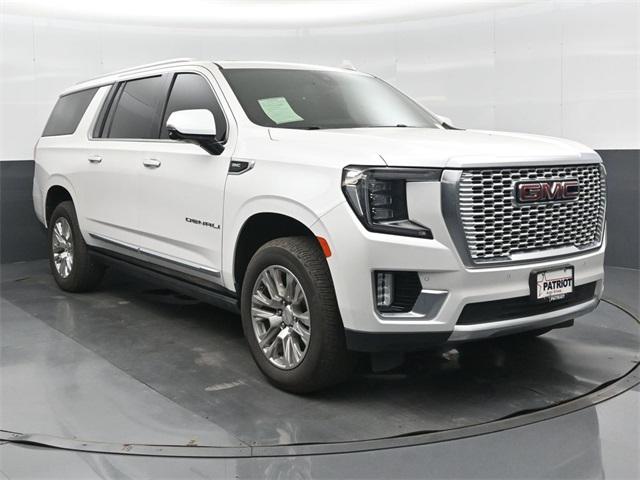 2022 GMC Yukon XL 4WD Denali