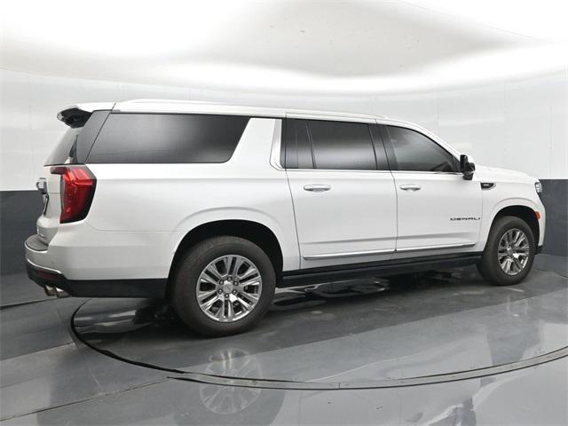 2022 GMC Yukon XL 4WD Denali