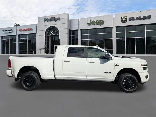 2026 RAM Ram 3500 RAM 3500 LARAMIE MEGA CAB 4X4 64 BOX