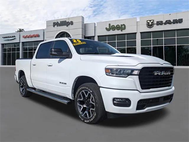 2025 RAM 1500 Laramie Crew Cab 4x4 57 Box