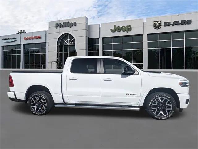 2025 RAM 1500 Laramie Crew Cab 4x4 57 Box