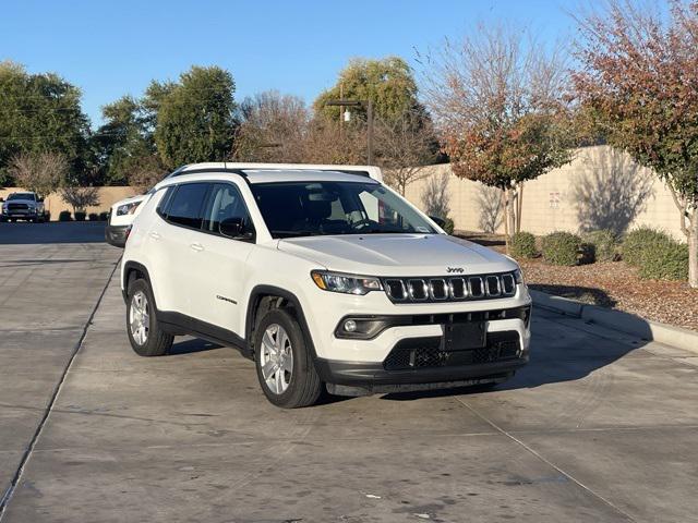 2022 Jeep Compass Latitude FWD