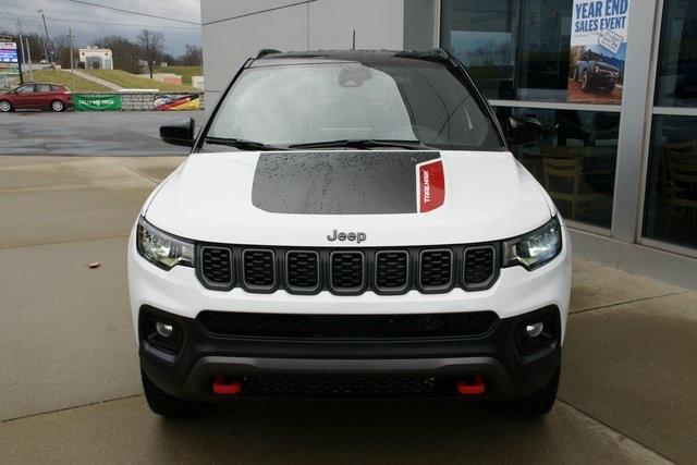 2025 Jeep Compass Trailhawk 4x4