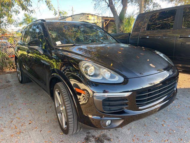 2017 Porsche Cayenne Platinum Edition