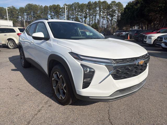 2025 Chevrolet Trax FWD LT