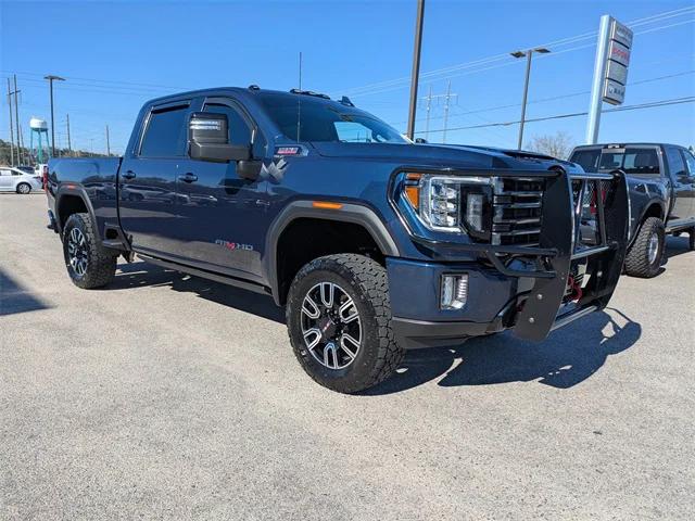 2022 GMC Sierra 2500HD 4WD Crew Cab Standard Bed AT4