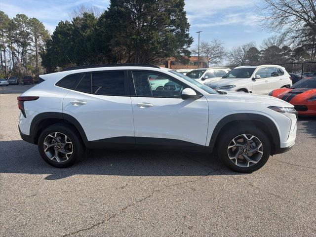 2025 Chevrolet Trax FWD LT