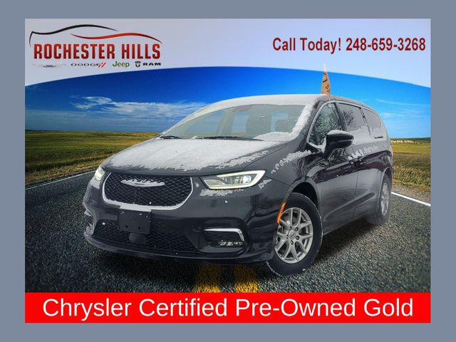2024 Chrysler Pacifica Touring L for sale in Rochester Hills, MI