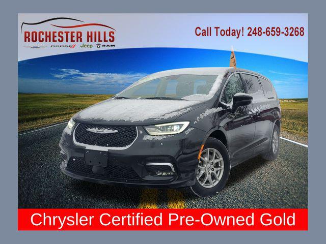 2024 Chrysler Pacifica Touring L for sale in Rochester Hills, MI