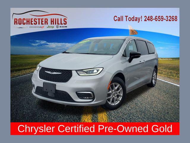 2024 Chrysler Pacifica Touring L for sale in Rochester Hills, MI