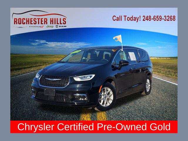 2024 Chrysler Pacifica Touring L for sale in Rochester Hills, MI