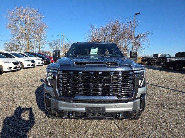 2024 GMC Sierra 3500HD 4WD Crew Cab Standard Bed Denali Ultimate 2024 GMC Sierra 3500HD 4WD Crew Cab Standard Bed Denali Ultimate