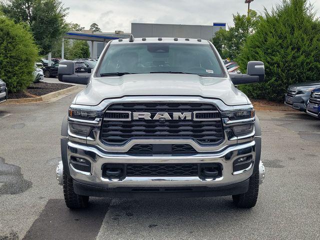2026 RAM 5500 Chassis RAM 5500 TRADESMAN CHASSIS CREW CAB 4X4 84 CA