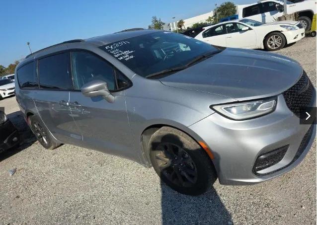 2021 Chrysler Pacifica Touring
