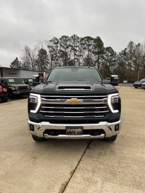 2024 Chevrolet Silverado 2500HD 4WD Crew Cab Standard Bed LTZ 2024 Chevrolet Silverado 2500HD 4WD Crew Cab Standard Bed LTZ