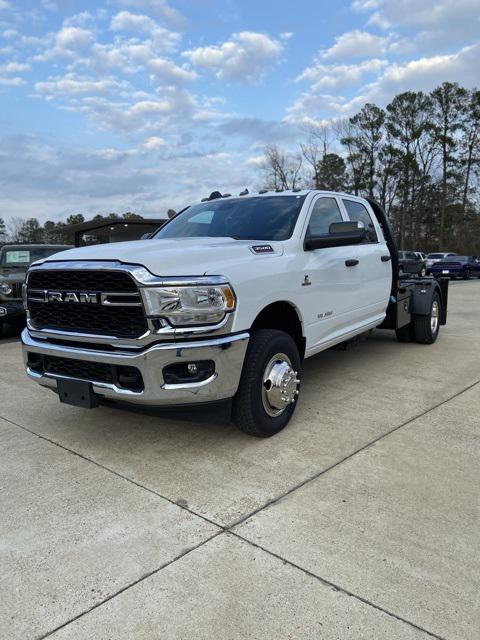 2022 RAM 3500 Chassis Tradesman/SLT/Laramie/Limited
