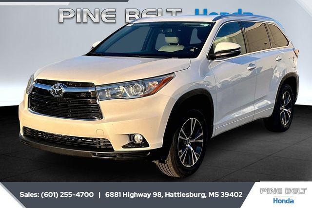 2016 Toyota Highlander XLE V6