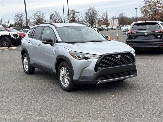 2025 Toyota Corolla Cross LE