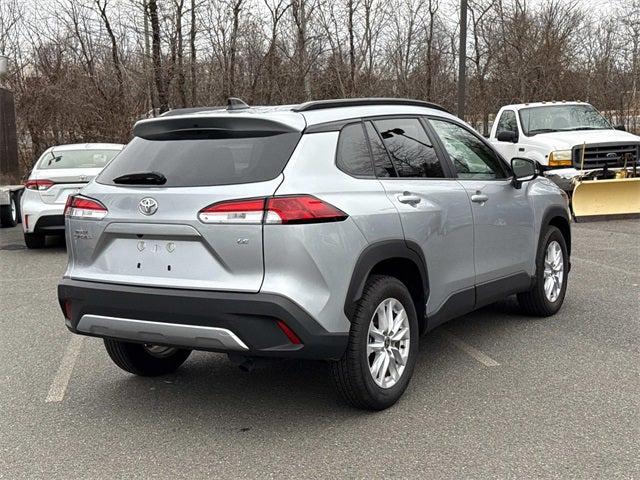 2025 Toyota Corolla Cross LE
