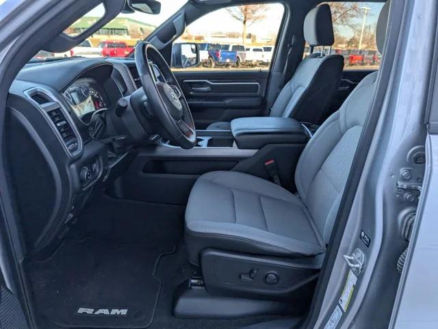 2024 RAM 1500 Big Horn Crew Cab 4x4 64 Box