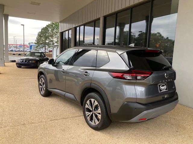 2021 Nissan Rogue SV FWD