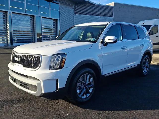 2025 Kia Telluride LX