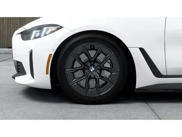 2026 BMW i4 xDrive40