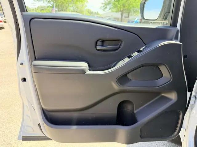 2026 Nissan Frontier Crew Cab S 4x4