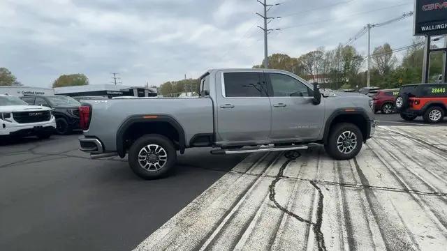 2026 GMC Sierra 2500HD Crew Cab, Standard Bed, SLE, 4WD