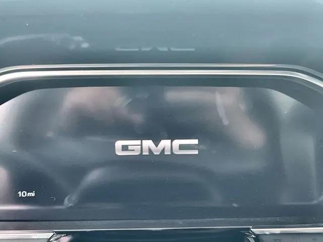 2026 GMC Sierra 2500HD Crew Cab, Standard Bed, SLE, 4WD